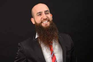הסטנדאפיסט ר' יעקב חמו | ללא קרדיט