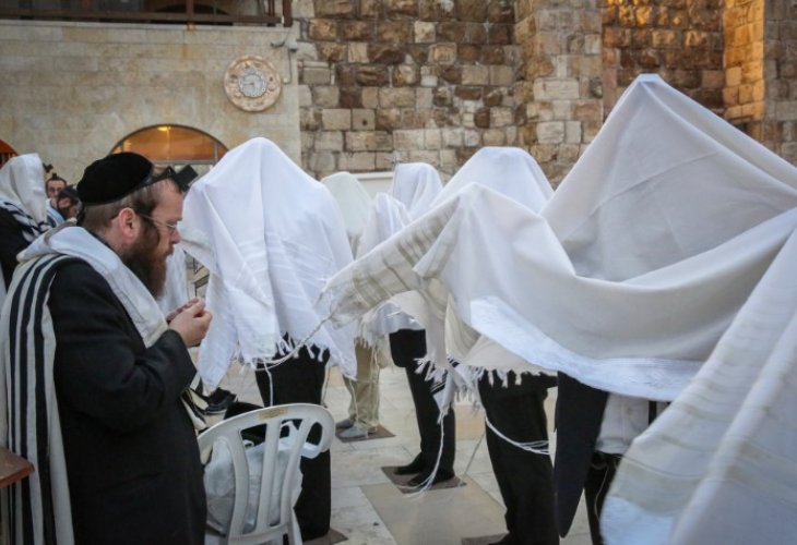 ברכת כהנים בכותל המערבי | צילום: פלאש 90