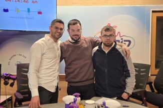 מגישי 'פול גז' | באדיבות המצלם