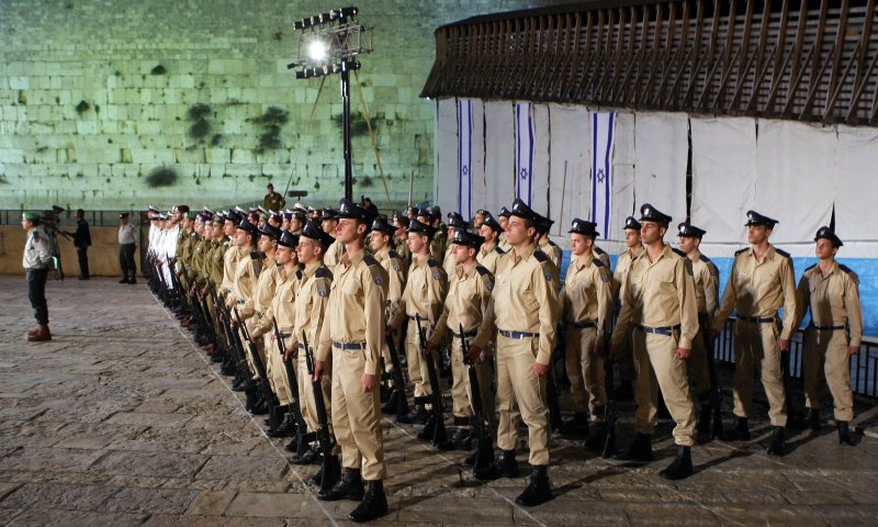 צפירה ביום הזיכרון בכותל המערבי | צילום: פלאש 90