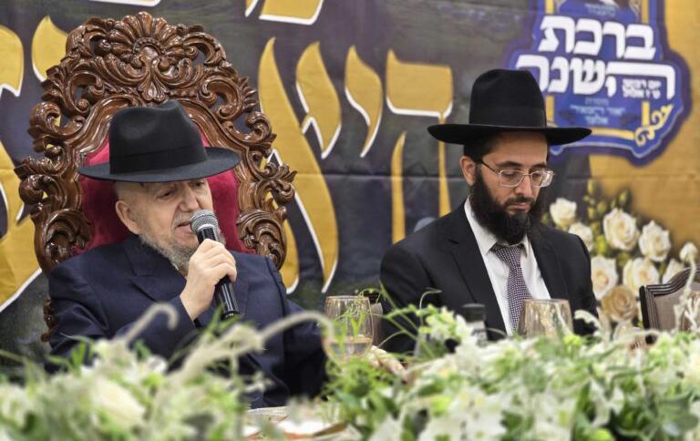 הגאון הרב ליאור כהן עם חמיו מרן הגר