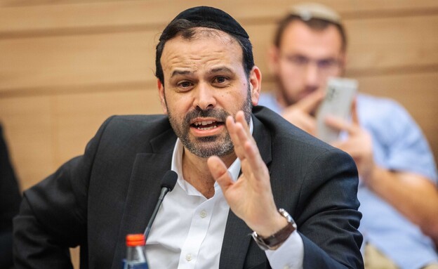ח