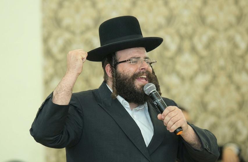 באדיבות המצלם