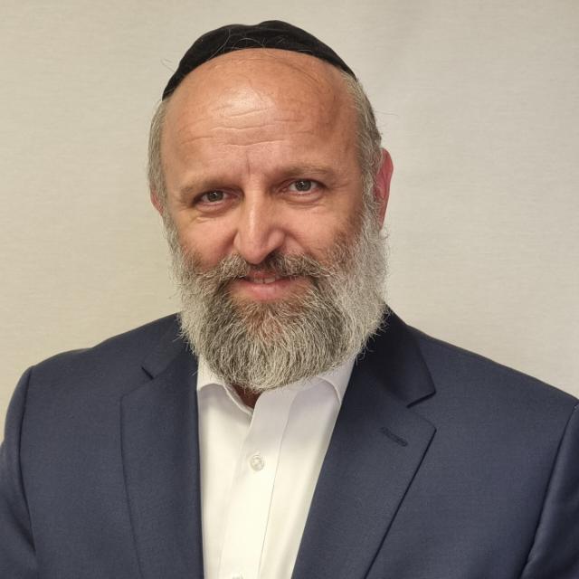 שבתאי קטש